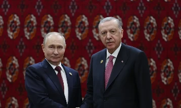 Erdoğan ile Putin Türkmenistan'da görüştü
