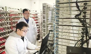 Esnek Organik Pil Giyilebilir Teknolojiyi Değiştiriyor