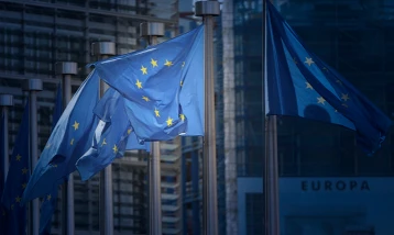 Euro Bölgesi'nde bileşik PMI geriledi: 18 ayın en düşük seviyesinde