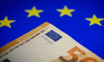 Euro Bölgesi'nde bileşik PMI geriledi