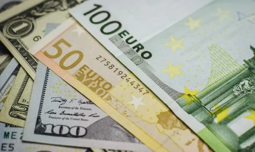 Euro/dolar paritesinde risk büyüyor: Düşüş beklentisi güçlendi