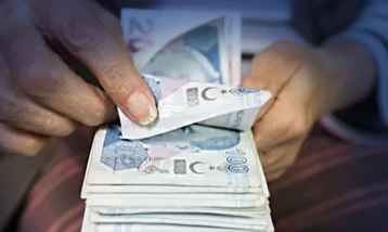 Evde bakım maaşı yattı mı? Resmi açıklama geldi