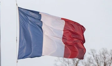 Fransa’da 49 milyon seçmen sandık başına gidiyor