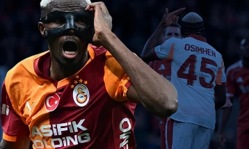 Victor Osimhen ayrılıyor mu? Hocası açıkladı