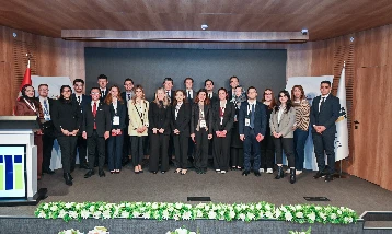 Genç hukukçular tahkim yarışmasında buluştu