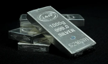 Gümüşte tarihi zirve: Arz sıkıntısı ve Fed beklentisi etkili oldu