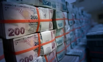Hazine iki tahvil ihalesiyle borçlanmaya gitti