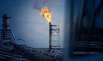 Hürmüz Boğazı'nda tanker trafiği durma noktasına geldi