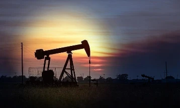 IEA'dan küresel petrol piyasası için yeni tahminler