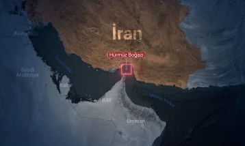 İran: Hürmüz Boğazı'nda İsrail  bağlantılı bir gemi vuruldu