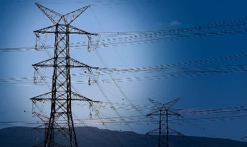 İran ile Katar elektrik şebekeleri bağlanıyor