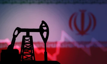 İranlı Bakan: Petrol satışlarımız sürüyor