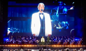 İtalyan tenor Andrea Bocelli, İstanbul'da konser verdi