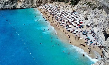 Kaputaş Avrupa'daki en iyi 10 plaj listesine girdi