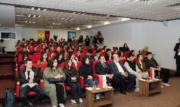 ‘Kendinizi küçümsemeyin öğrenmekten vazgeçmeyin’