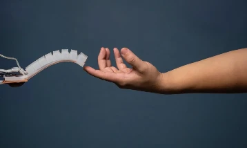 Kırılmayan ve programlanabilen akıllı malzeme dönemi başlıyor