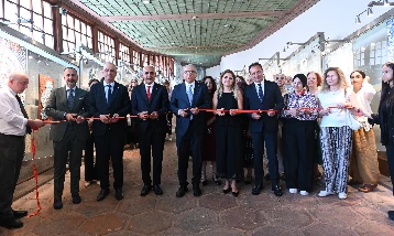 Köklerden kubbelere çininin yolculuğu Hünkar Kasrı’nda