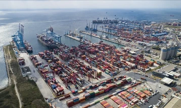 Komşulara ihracat artıyor: 13,3 milyar doları aştı