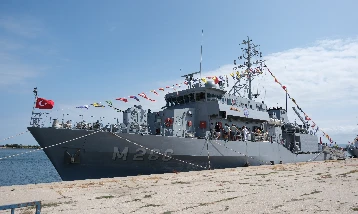 Mayın tarama gemisi TCG Amasra ziyarete açıldı