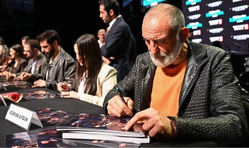 Mehmed: Fetihler Sultanı dizisi oyuncuları Külliye'de sevenleriyle buluştu