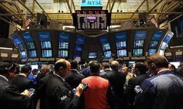 New York borsası yüzde 0.09 düşüşle açıldı
