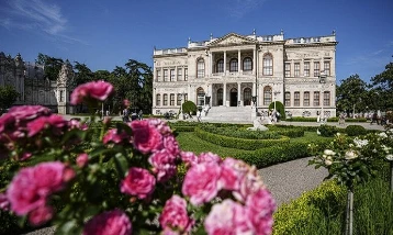 Osmanlı'nın görkemli mirası Dolmabahçe Sarayı 170 yaşında