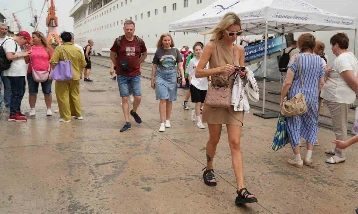 Rus turistler Türkiye, Çin ve Vietnam'a yöneldi