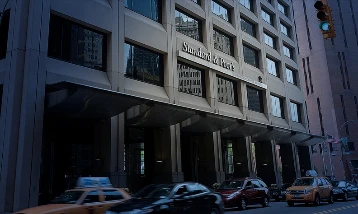 S&P, Japonya'nın görünümü durağan olarak korundu