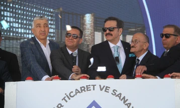 TOBB Başkanı Hisarcıklıoğlu, temel atma törenine katıldı