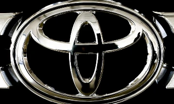 Toyota en çok araç satan şirket unvanını korumaya devam ediyor
