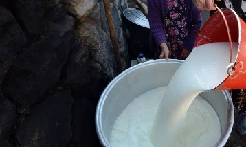 Toplanan inek sütü martta 1 milyon ton olarak gerçekleşti