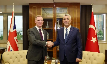 Türkiye ve Birleşik Krallık ekonomik iş birliğini güçlendiriyor