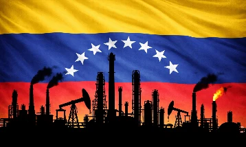 Venezuela petrolden elde edeceği geliri nereye kullanacağını açıkladı!