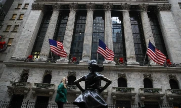 Wall Street vadeli endeksleri Moody's kararıyla düşüşte