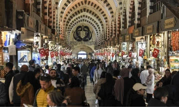 Yerli turist ulaştırmaya 340 milyar liradan fazla harcadı