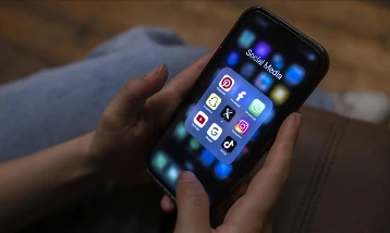 Yunanistan’dan 15 yaş altına sosyal medya yasağı