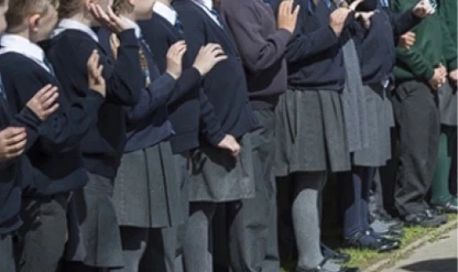 Aile bütçesine destek: İngiltere’de üniforma paylaşım ağı kuruldu