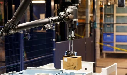 Amazon depoda çalışacak yeni AI robotik teknolojisini tanıttı