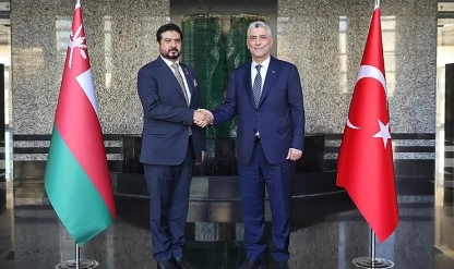 Bakan Bolat Ummanlı mevkidaşı Yousef ile görüştü