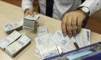 Bankacılık sektörü toplam mevduat hacmi geriledi