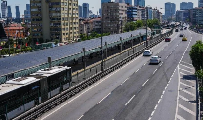 Bayram sabahı İstanbul genelinde yollar ve köprüler boş kaldı