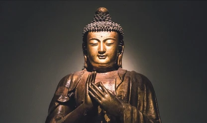 Buda'nın mücevherleri müzayedesi, Hindistan’ın tepkisi üzerine ertelendi