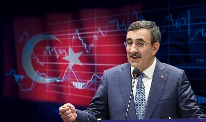 Dünyada daraldı Türkiye'de arttı! Cevdet Yılmaz'dan yatırım vurgusu