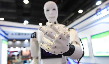 Ev robotlarında küresel yarış: Yeni nesil bakım teknolojileri