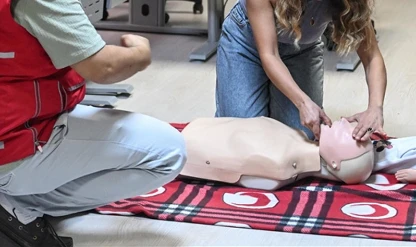 İlk yardımda doğru bilinen yanlışlar ciddi tehlike oluşturabiliyor