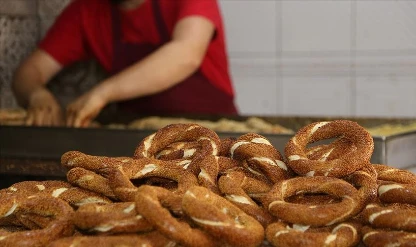 İstanbul'da simide fahiş fiyat denetimi: 115 işletmeye tutanak