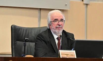 'Güçlülerin keyfi kararlarına göre bir savaş yürütülüyor'