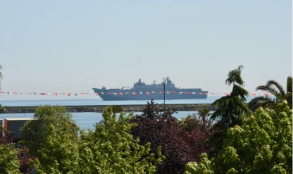 TCG Anadolu gençlerle Samsun'a ulaştı