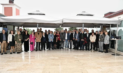 Sektörler teknolojiye odaklanarak ilerlemeli