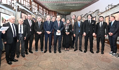 Taç kapılar, Hünkar Kasrı’na açıldı
